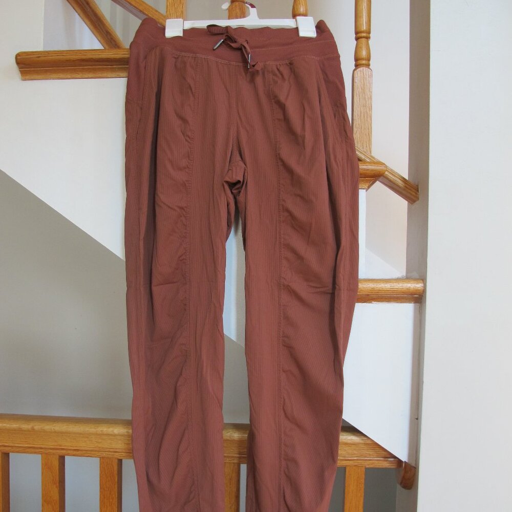 Lululemon Dance Studio Joggers